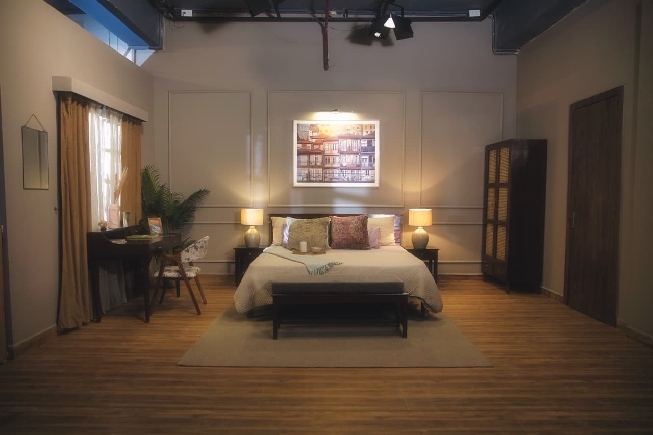 Full House Studio - Image 2