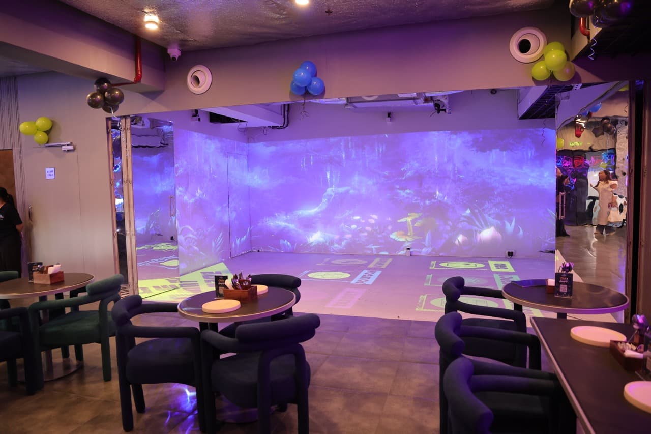 The Switch Room & Play Area - Image 3