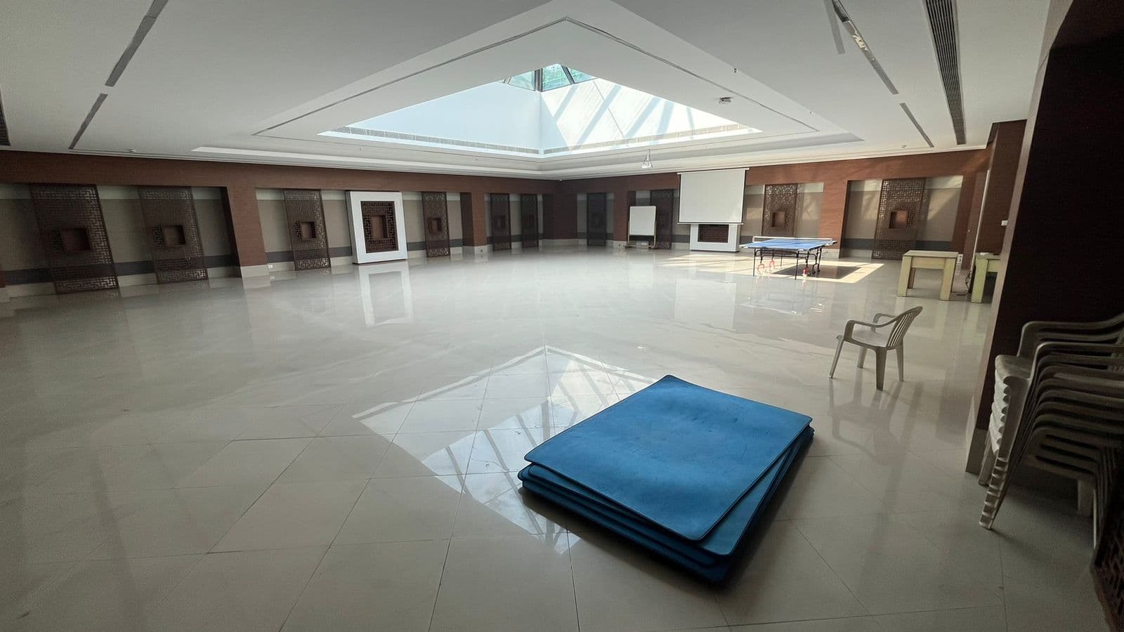 The Pyramid Hall - Image 4