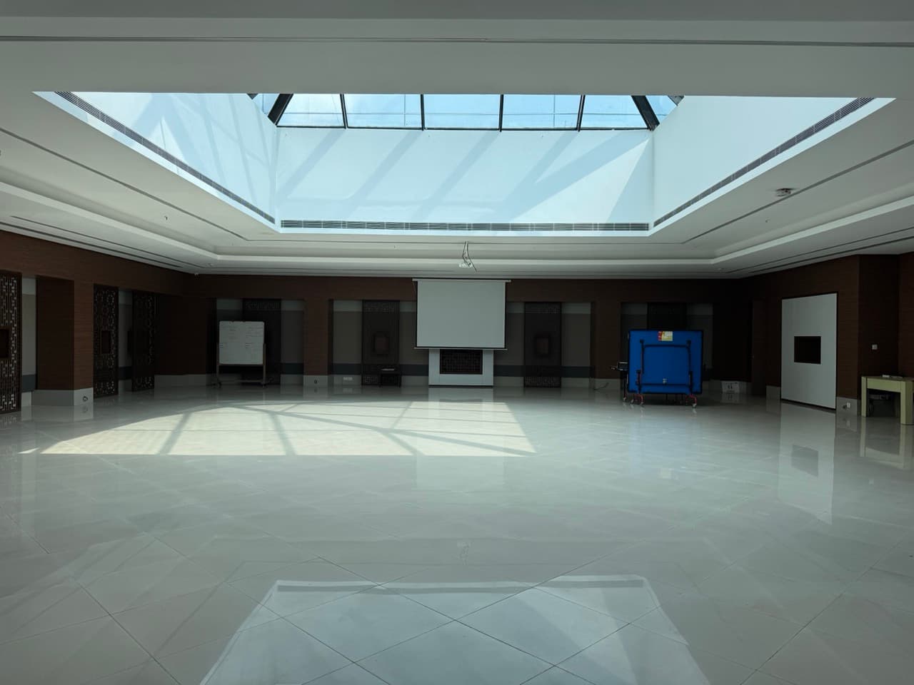 The Pyramid Hall - Image 3