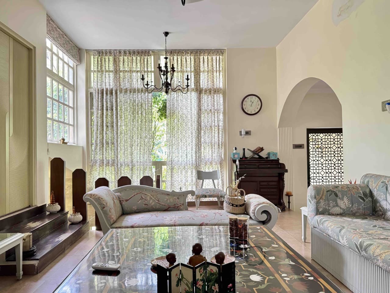 Light & Lattice Kitchen - Image 3