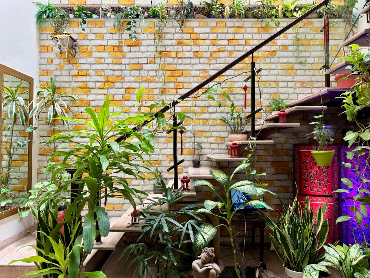 The Blip Lounge - Image 4