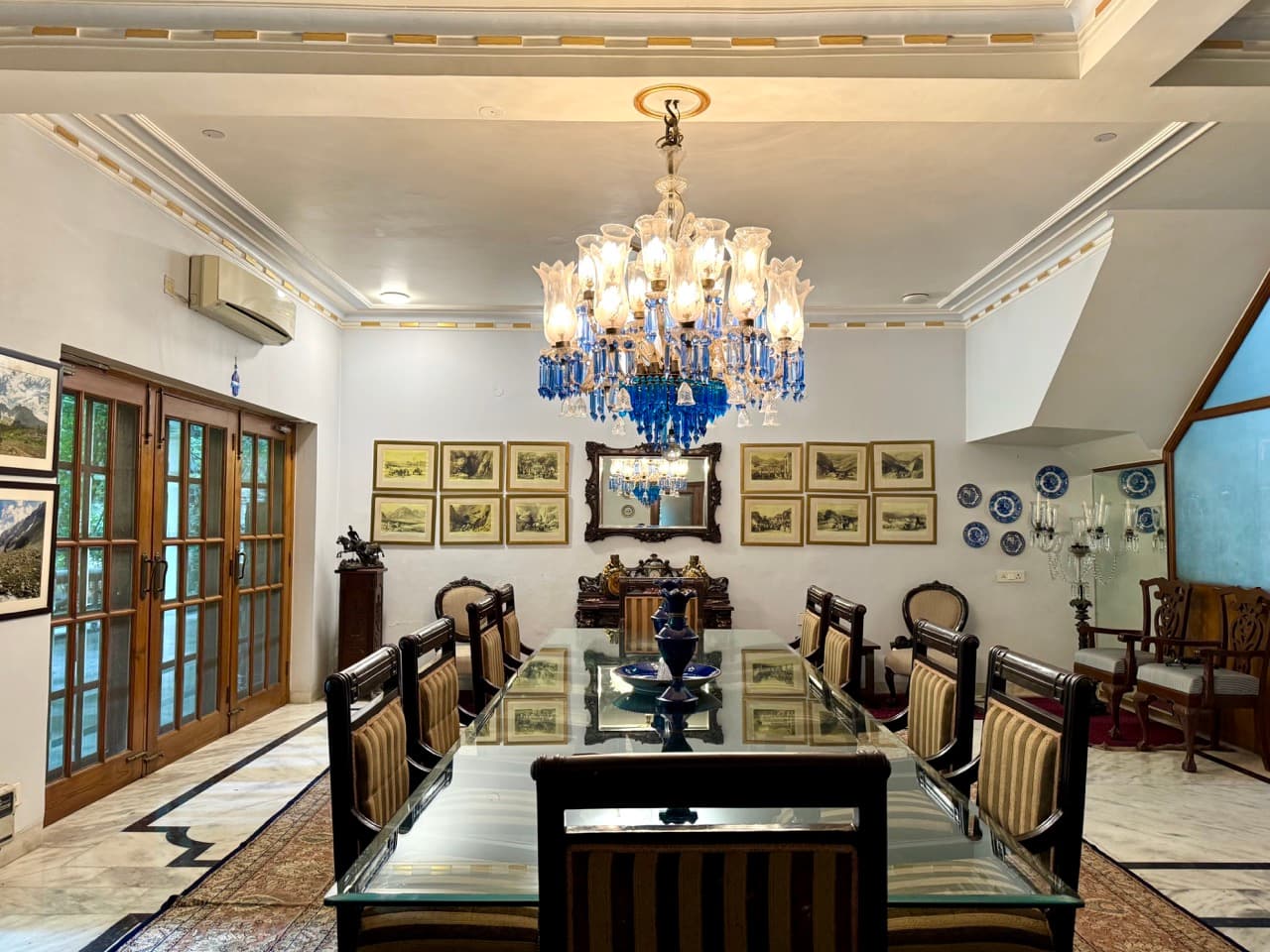 Blue Crystal Dining Room - Image 5