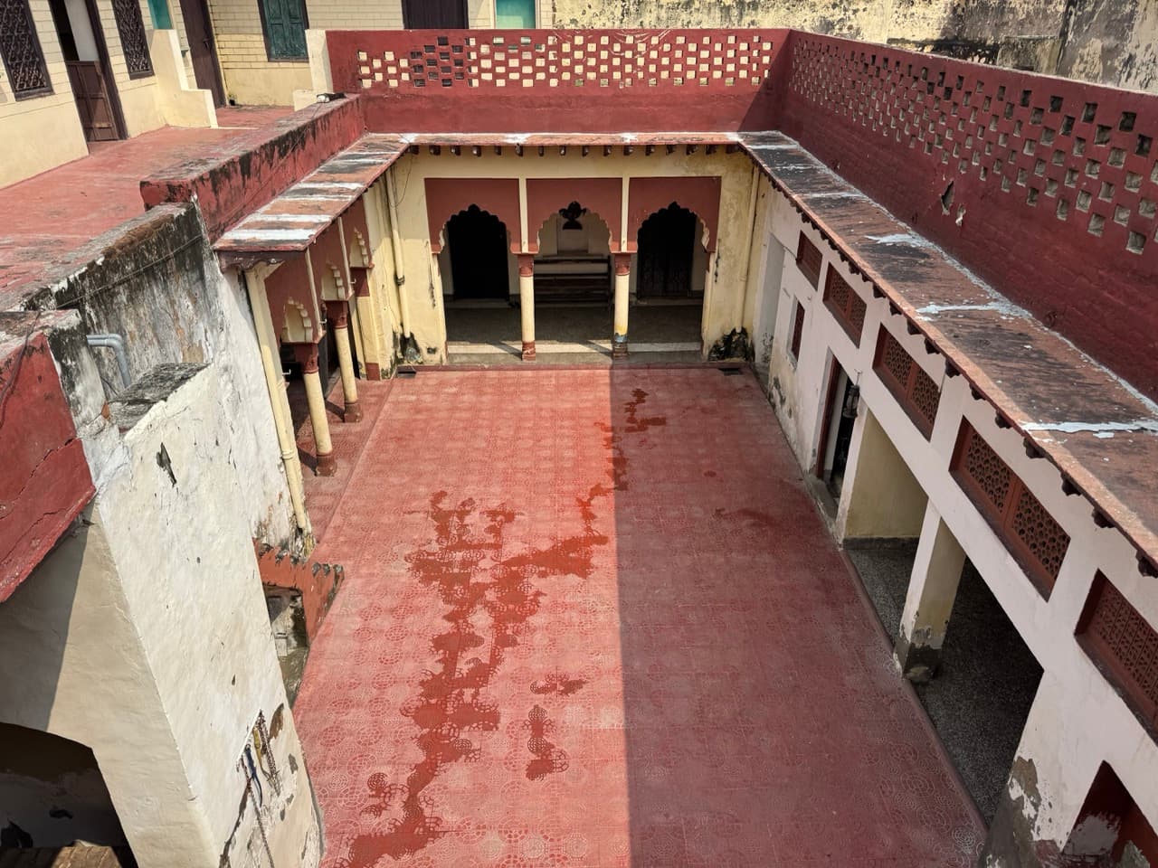 The Courtyard Haveli - Image 2